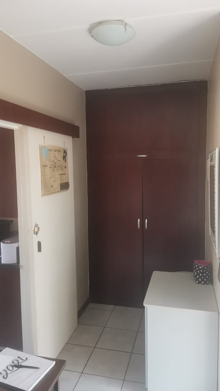 1 Bedroom Property for Sale in Bult South North West